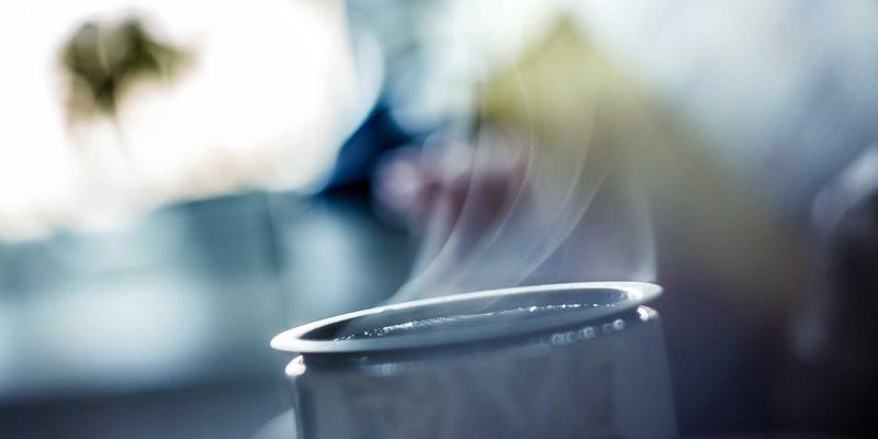 IT技术前沿：400G/800G高速以太网技术演进与数据中心光互联挑战